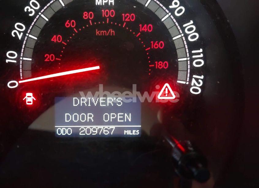 Photo 15 of 2013 Toyota Sequoia LIMITED 5.7L V8 (VIN 5TDKY5G13DS049905)