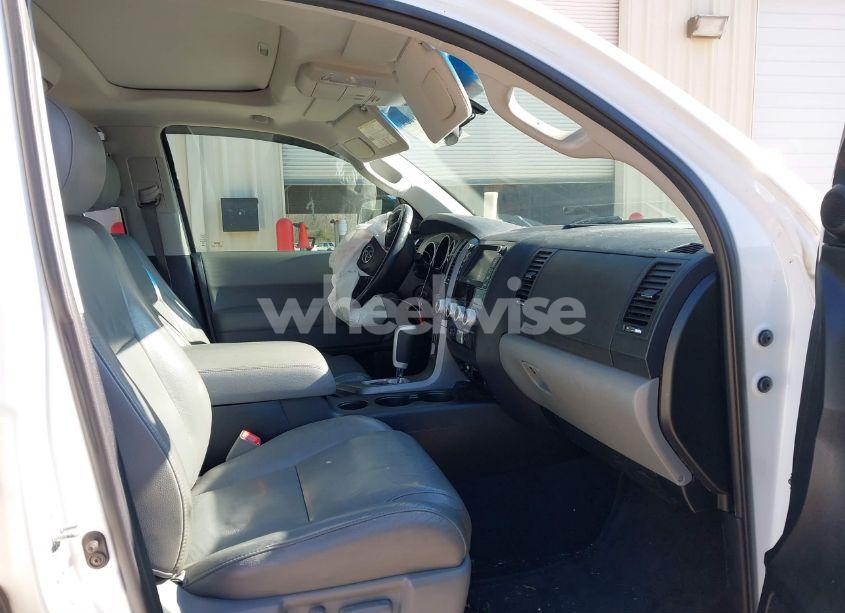 Photo 5 of 2013 Toyota Sequoia LIMITED 5.7L V8 (VIN 5TDKY5G13DS049905)