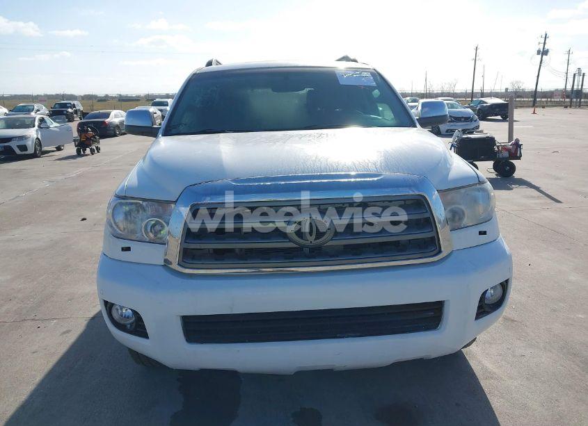 Photo 12 of 2015 Toyota Sequoia LIMITED (VIN 5TDKY5G14FS056297)