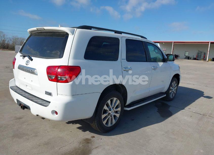 Photo 4 of 2015 Toyota Sequoia LIMITED (VIN 5TDKY5G14FS056297)