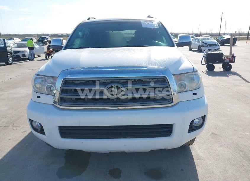 Photo 6 of 2015 Toyota Sequoia LIMITED (VIN 5TDKY5G14FS056297)