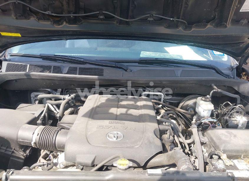 Photo 10 of 2015 Toyota Sequoia LIMITED 5.7L V8 (VIN 5TDKY5G17FS060182)