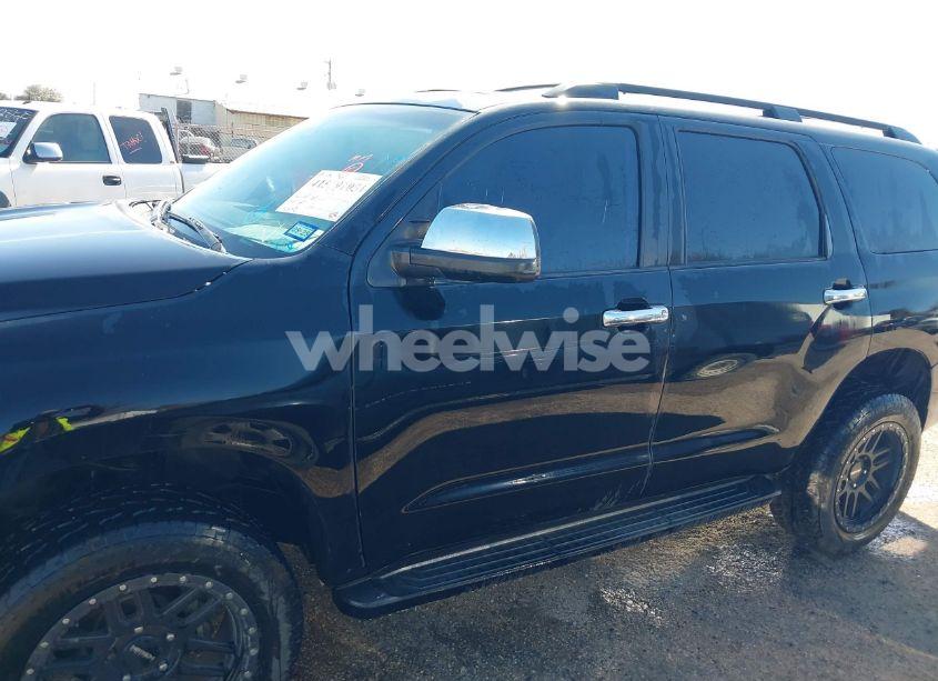 Photo 14 of 2015 Toyota Sequoia LIMITED 5.7L V8 (VIN 5TDKY5G17FS060182)