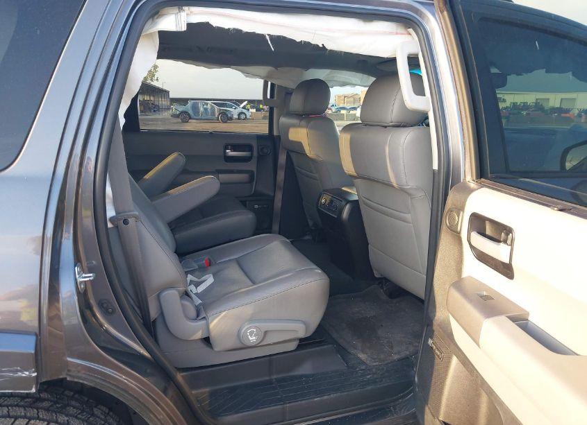 Photo 8 of 2014 Toyota Sequoia LIMITED 5.7L V8 (VIN 5TDKY5G19ES053149)