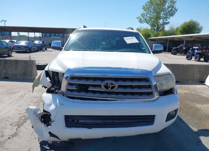 Photo 13 of 2010 Toyota Sequoia LIMITED 5.7L V8 (VIN 5TDKY5G1XAS030084)
