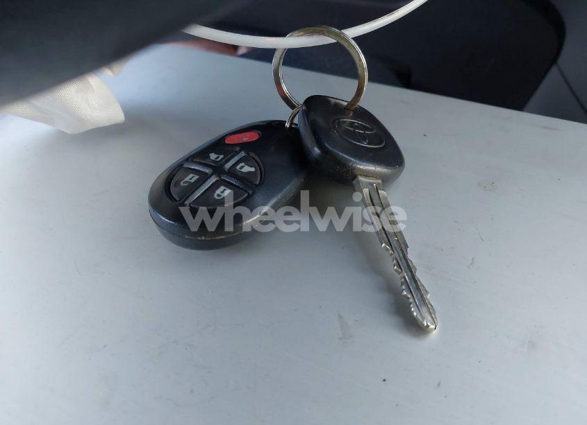 Photo 11 of 2017 Toyota Sienna LE 8 PASSENGER (VIN 5TDKZ3DC0HS786623)