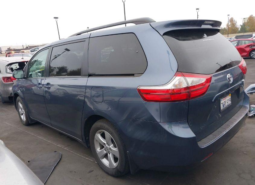 Photo 15 of 2017 Toyota Sienna LE 8 PASSENGER (VIN 5TDKZ3DC0HS811858)