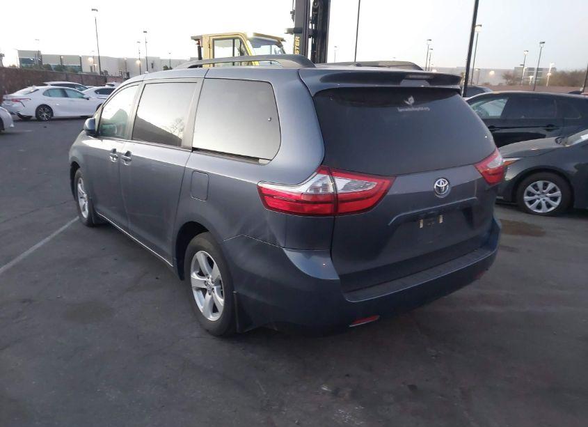 Photo 3 of 2017 Toyota Sienna LE 8 PASSENGER (VIN 5TDKZ3DC0HS811858)