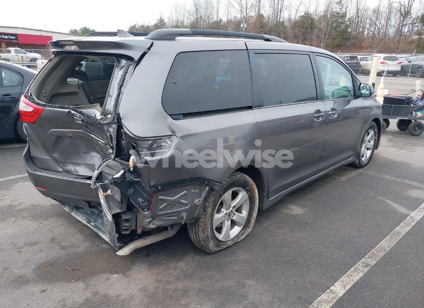 Photo 4 of 2018 Toyota Sienna LE 8 PASSENGER (VIN 5TDKZ3DC1JS953593)