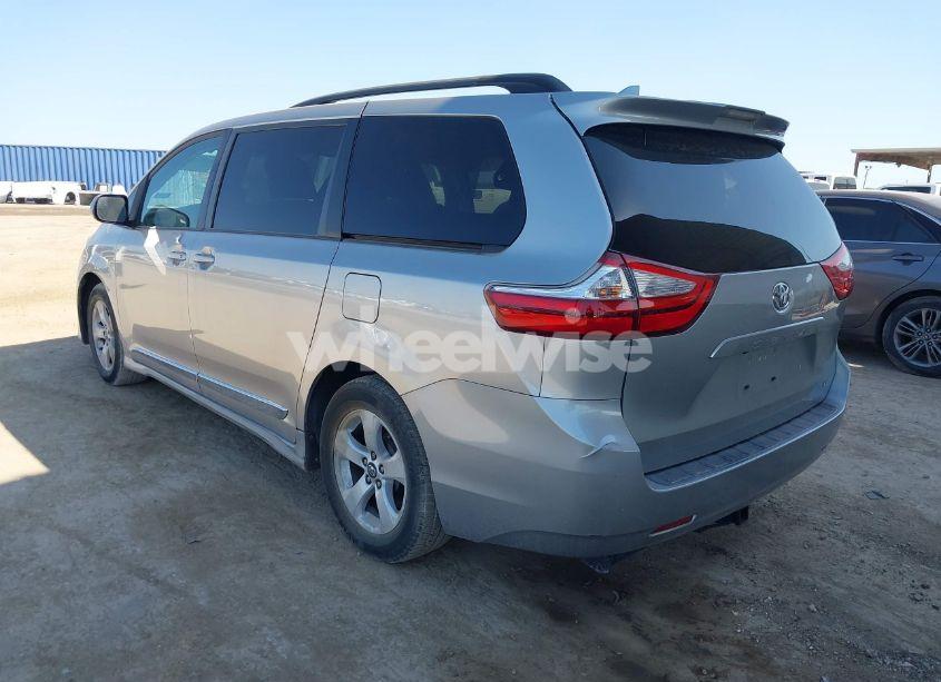 Photo 3 of 2019 Toyota Sienna LE 7 PASSENGER (VIN 5TDKZ3DC1KS966037)