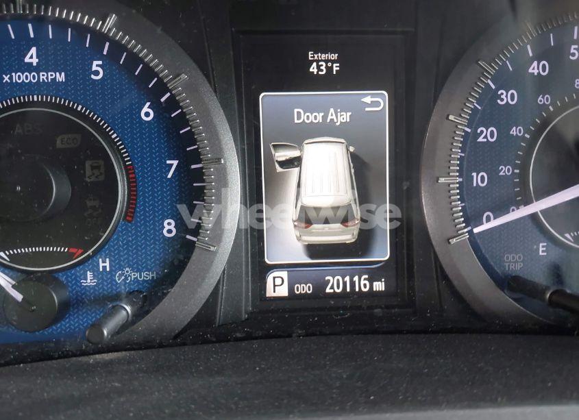 Photo 15 of 2018 Toyota Sienna LE 8 PASSENGER (VIN 5TDKZ3DC2JS912647)