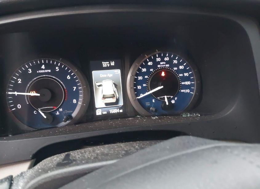 Photo 7 of 2019 Toyota Sienna LE 7 PASSENGER (VIN 5TDKZ3DC2KS012302)