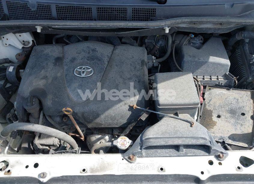 Photo 10 of 2020 Toyota Sienna LE (VIN 5TDKZ3DC2LS024290)