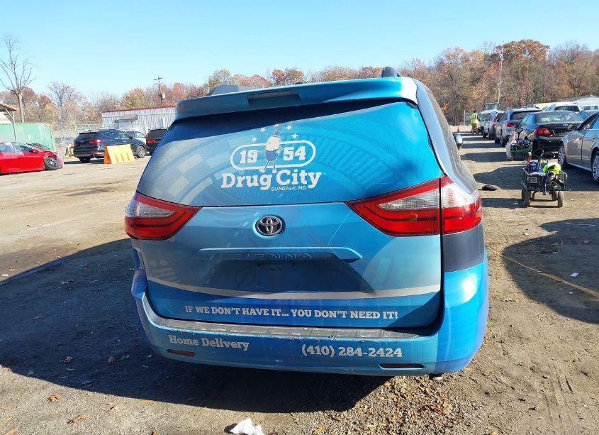 Photo 15 of 2017 Toyota Sienna LE 8 PASSENGER (VIN 5TDKZ3DC3HS785711)