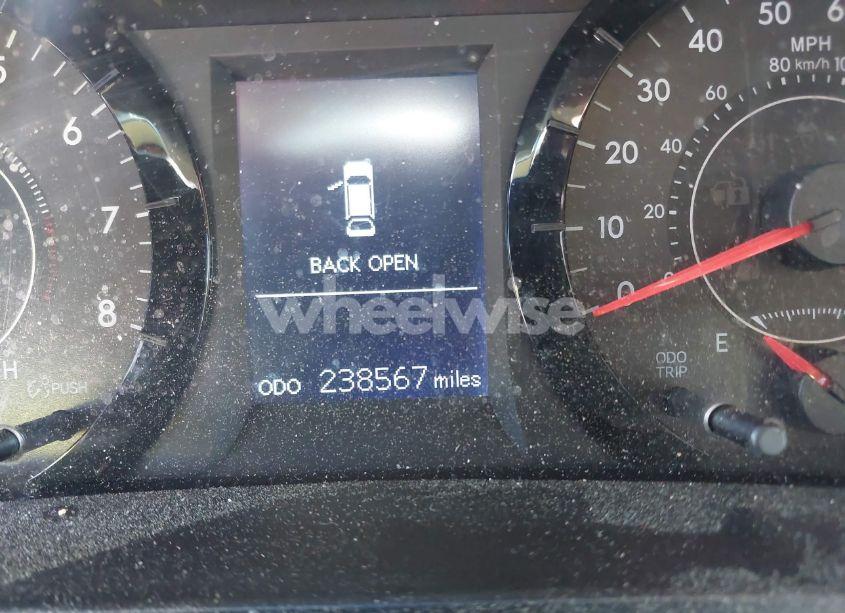 Photo 7 of 2017 Toyota Sienna LE 8 PASSENGER (VIN 5TDKZ3DC3HS826015)