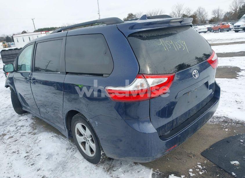 Photo 3 of 2018 Toyota Sienna LE 8 PASSENGER (VIN 5TDKZ3DC3JS905514)