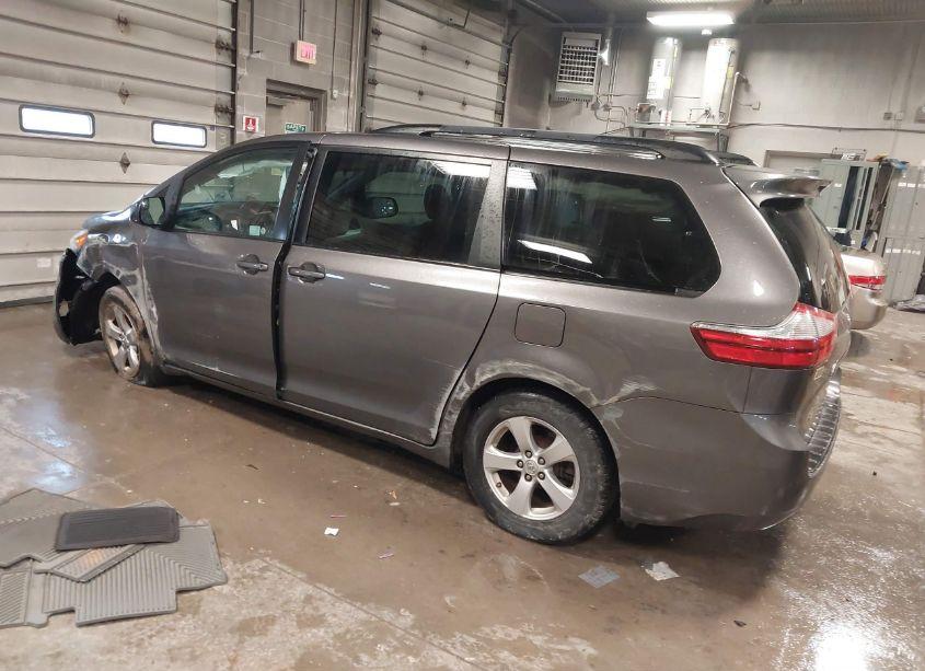 Photo 3 of 2017 Toyota Sienna LE 8 PASSENGER (VIN 5TDKZ3DC4HS771963)