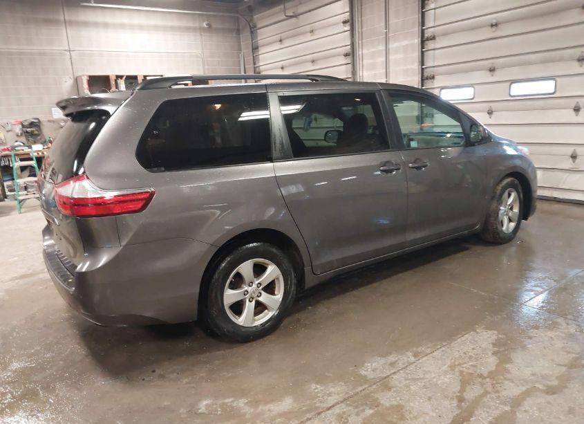 Photo 4 of 2017 Toyota Sienna LE 8 PASSENGER (VIN 5TDKZ3DC4HS771963)