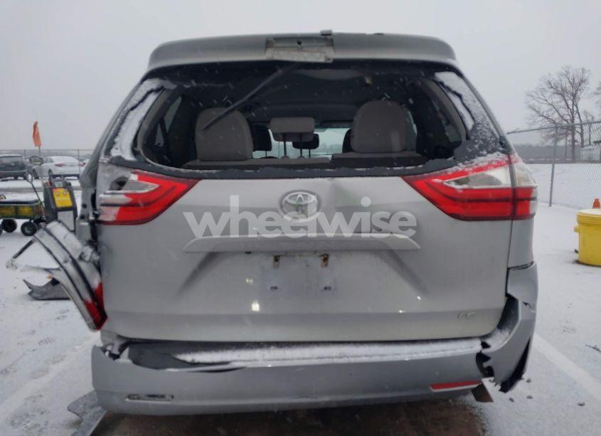 Photo 16 of 2017 Toyota Sienna LE 8 PASSENGER (VIN 5TDKZ3DC4HS895621)