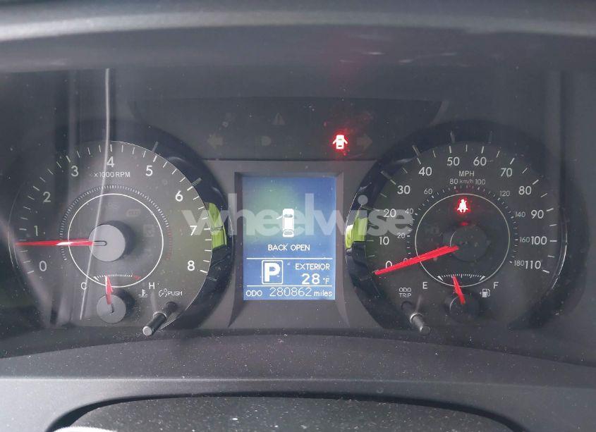 Photo 7 of 2017 Toyota Sienna LE 8 PASSENGER (VIN 5TDKZ3DC4HS895621)