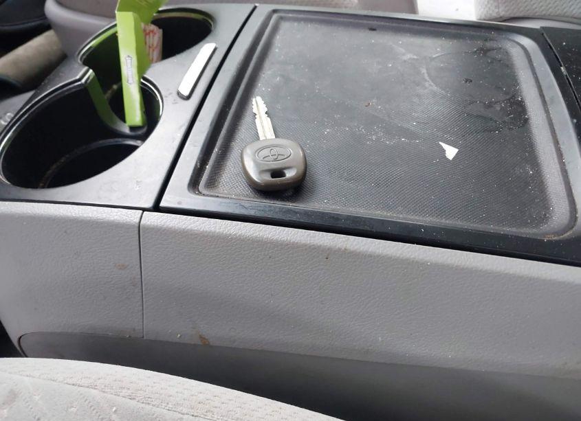 Photo 11 of 2017 Toyota Sienna LE 8 PASSENGER (VIN 5TDKZ3DC4HS896641)