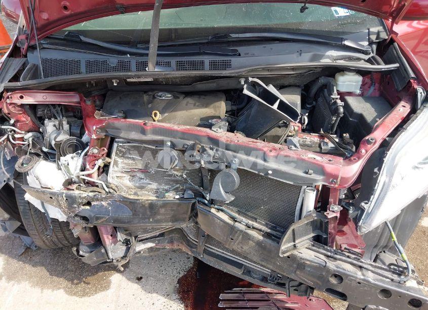 Photo 10 of 2017 Toyota Sienna LE 8 PASSENGER (VIN 5TDKZ3DC4HS899653)