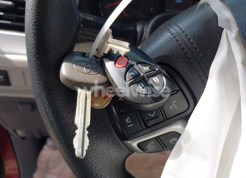 Photo 11 of 2017 Toyota Sienna LE 8 PASSENGER (VIN 5TDKZ3DC4HS899653)