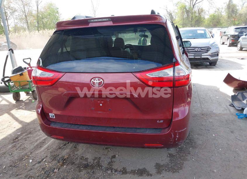 Photo 17 of 2017 Toyota Sienna LE 8 PASSENGER (VIN 5TDKZ3DC4HS899653)