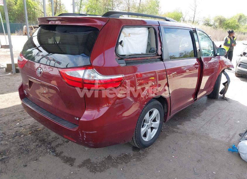 Photo 4 of 2017 Toyota Sienna LE 8 PASSENGER (VIN 5TDKZ3DC4HS899653)