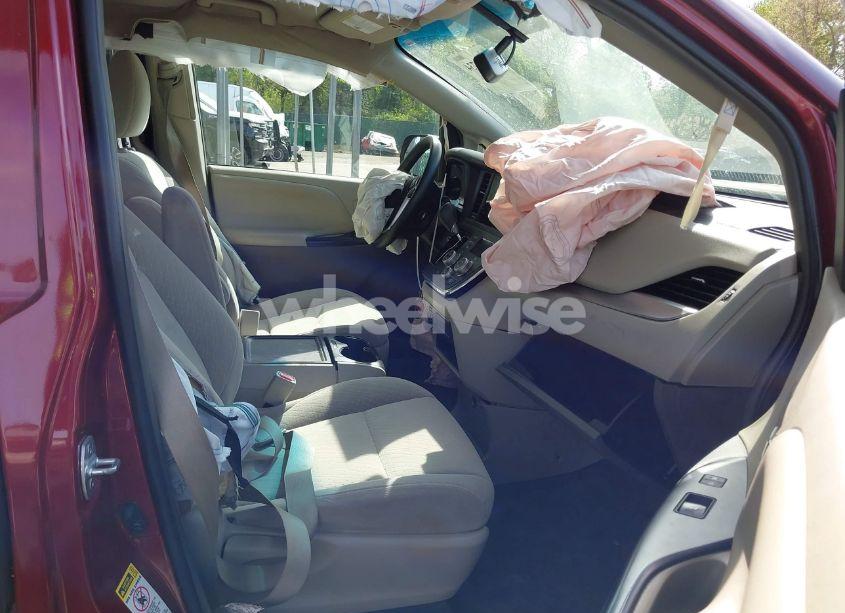 Photo 5 of 2017 Toyota Sienna LE 8 PASSENGER (VIN 5TDKZ3DC4HS899653)