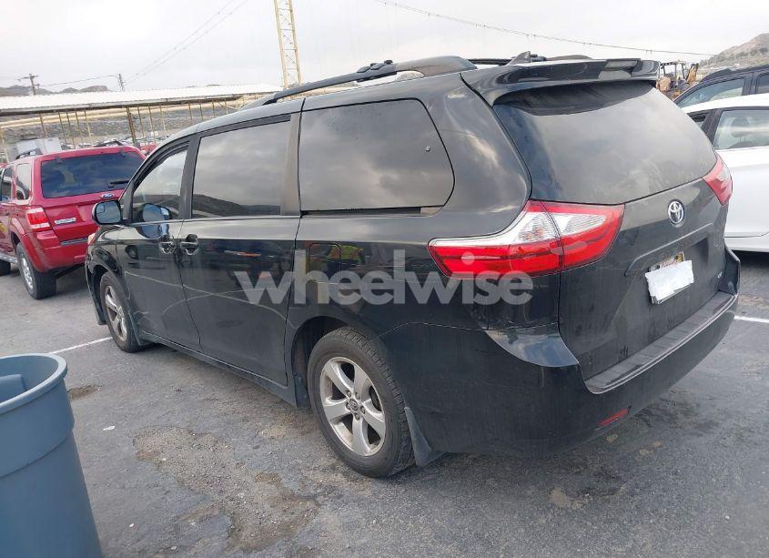 Photo 3 of 2018 Toyota Sienna LE 8 PASSENGER (VIN 5TDKZ3DC4JS958786)