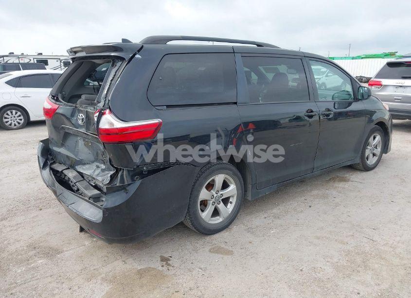 Photo 4 of 2019 Toyota Sienna LE 8 PASSENGER (VIN 5TDKZ3DC4KS011331)