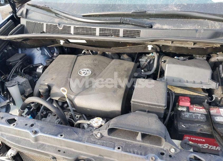 Photo 10 of 2020 Toyota Sienna LE (VIN 5TDKZ3DC4LS050616)