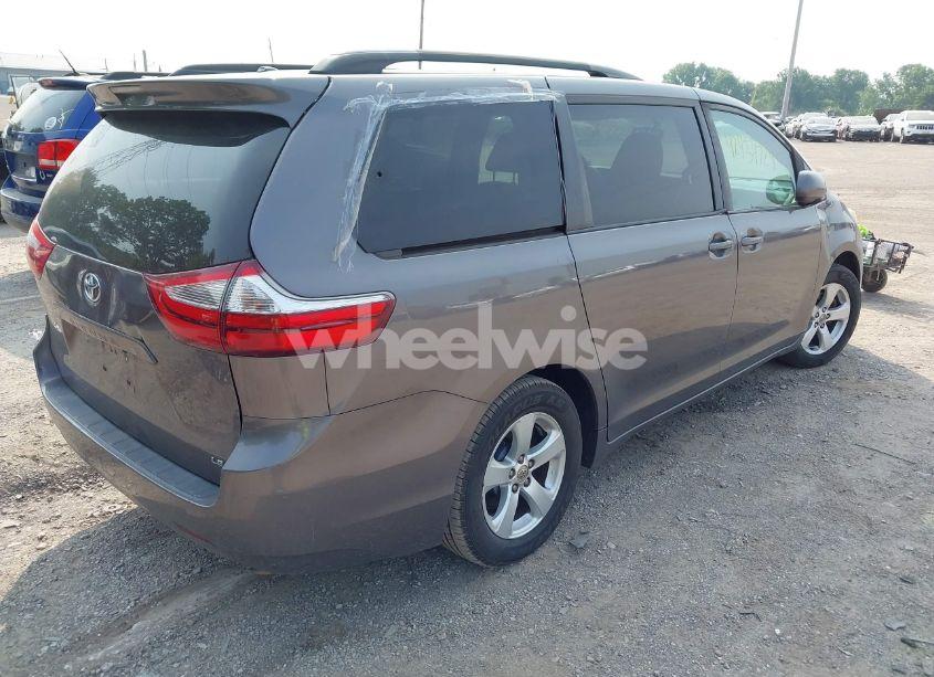 Photo 4 of 2017 Toyota Sienna LE 8 PASSENGER (VIN 5TDKZ3DC5HS806235)
