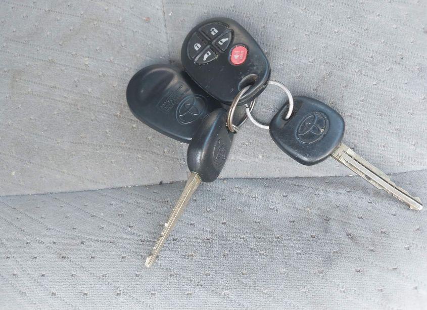 Photo 11 of 2017 Toyota Sienna LE 8 PASSENGER (VIN 5TDKZ3DC5HS822774)