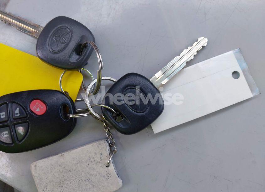 Photo 11 of 2017 Toyota Sienna LE 8 PASSENGER (VIN 5TDKZ3DC5HS898933)