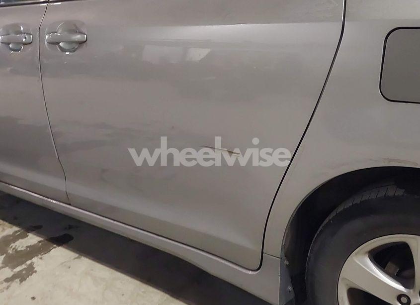 Photo 21 of 2018 Toyota Sienna LE 8 PASSENGER (VIN 5TDKZ3DC5JS956870)