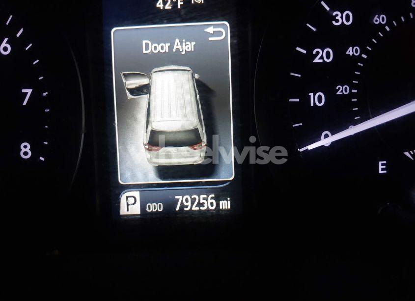 Photo 7 of 2018 Toyota Sienna LE 8 PASSENGER (VIN 5TDKZ3DC5JS956870)