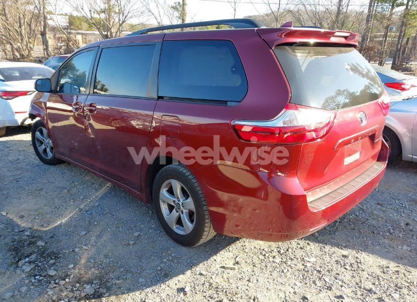 Photo 3 of 2019 Toyota Sienna LE 8 PASSENGER (VIN 5TDKZ3DC5KS008650)