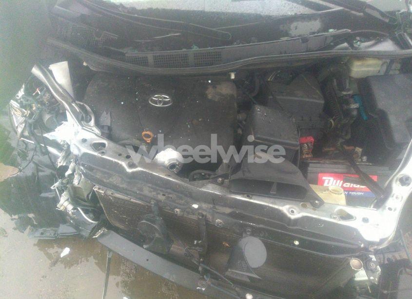 Photo 10 of 2017 Toyota Sienna LE 8 PASSENGER (VIN 5TDKZ3DC6HS811542)