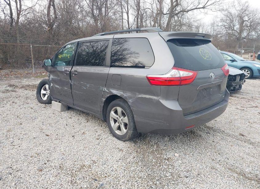 Photo 3 of 2017 Toyota Sienna LE 8 PASSENGER (VIN 5TDKZ3DC6HS844685)