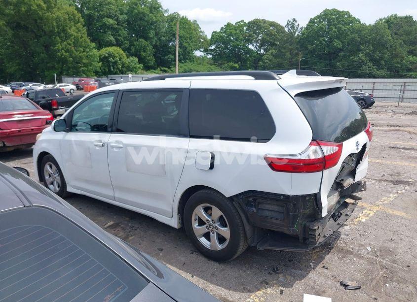 Photo 14 of 2018 Toyota Sienna LE 8 PASSENGER (VIN 5TDKZ3DC6JS909072)