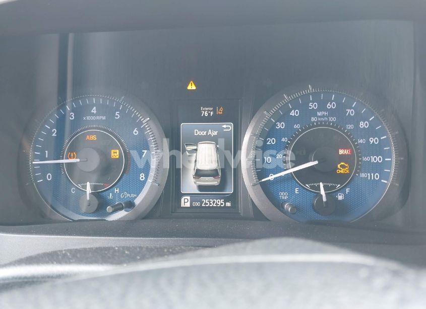 Photo 7 of 2018 Toyota Sienna LE 8 PASSENGER (VIN 5TDKZ3DC6JS909072)