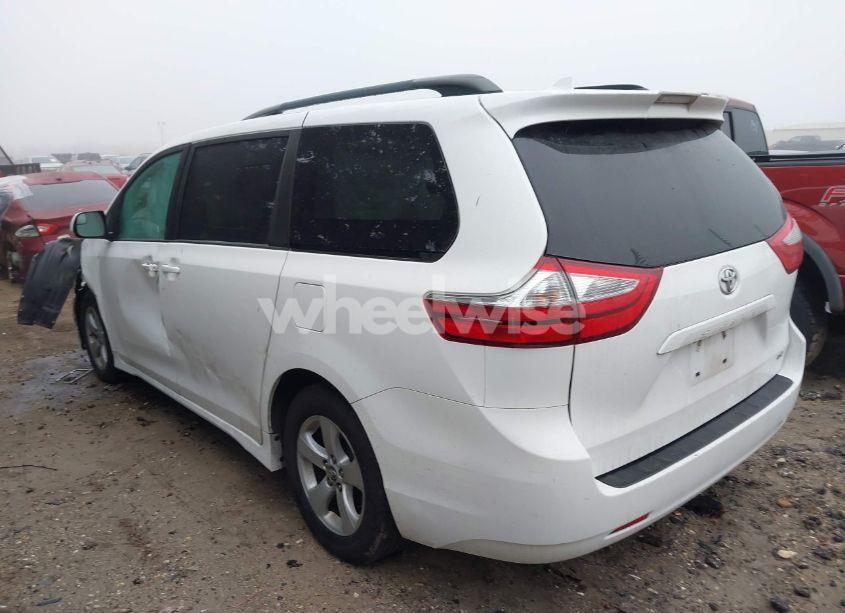 Photo 3 of 2018 Toyota Sienna LE 8 PASSENGER (VIN 5TDKZ3DC6JS928592)