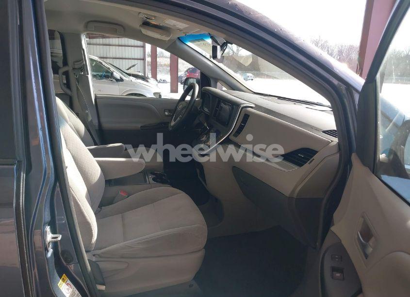 Photo 5 of 2017 Toyota Sienna LE 8 PASSENGER (VIN 5TDKZ3DC7HS785727)