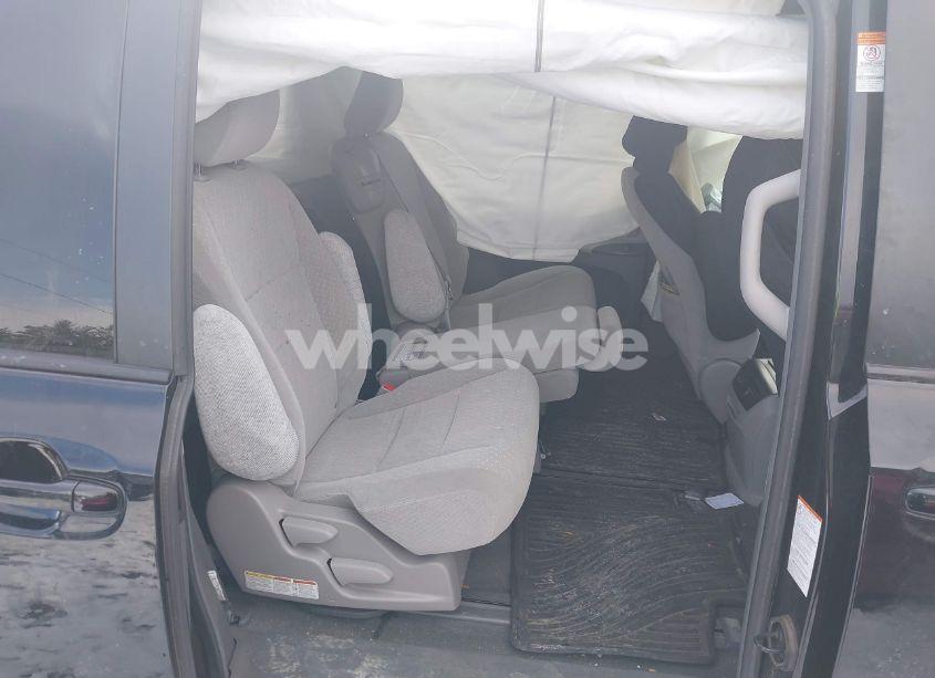 Photo 8 of 2018 Toyota Sienna LE 8 PASSENGER (VIN 5TDKZ3DC7JS910196)