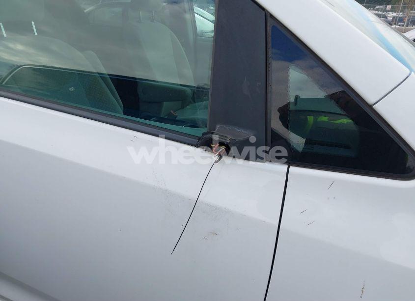 Photo 6 of 2018 Toyota Sienna LE 8 PASSENGER (VIN 5TDKZ3DC7JS926205)