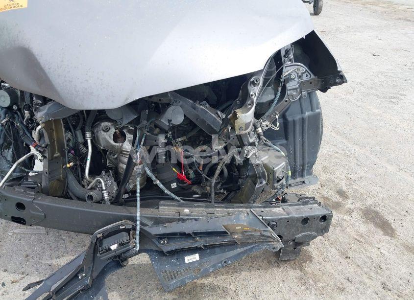 Photo 6 of 2018 Toyota Sienna LE 8 PASSENGER (VIN 5TDKZ3DC7JS940573)