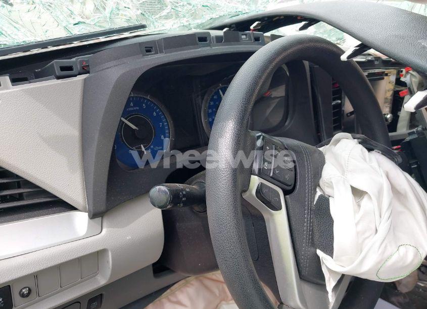 Photo 7 of 2018 Toyota Sienna LE 8 PASSENGER (VIN 5TDKZ3DC7JS940573)