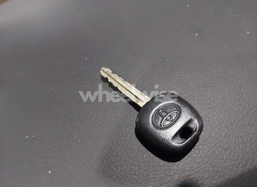 Photo 11 of 2018 Toyota Sienna LE 8 PASSENGER (VIN 5TDKZ3DC8JS956555)